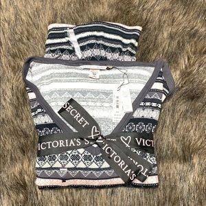 Victoria's Secret Intimates & Sleepwear - VS PAJAMA SET Victoria's Secret Intimates & Sleepwear - VS PAJAMA SET